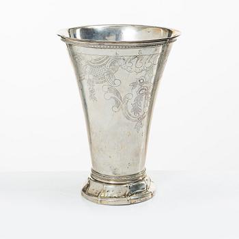 Karl Anderson, A Swedish silver Rococo style beaker, Stockholm 1937.