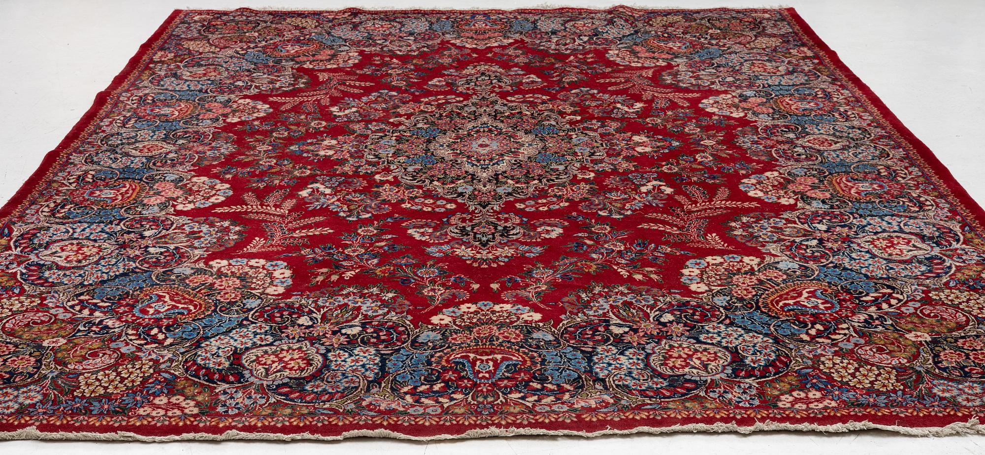 Carpet, Khorasan, approx. 390 x 290 cm.