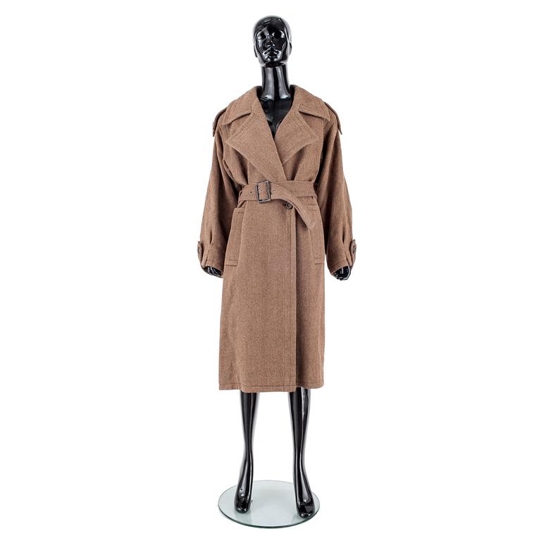 KAPPA, Yves Saint Laurent.