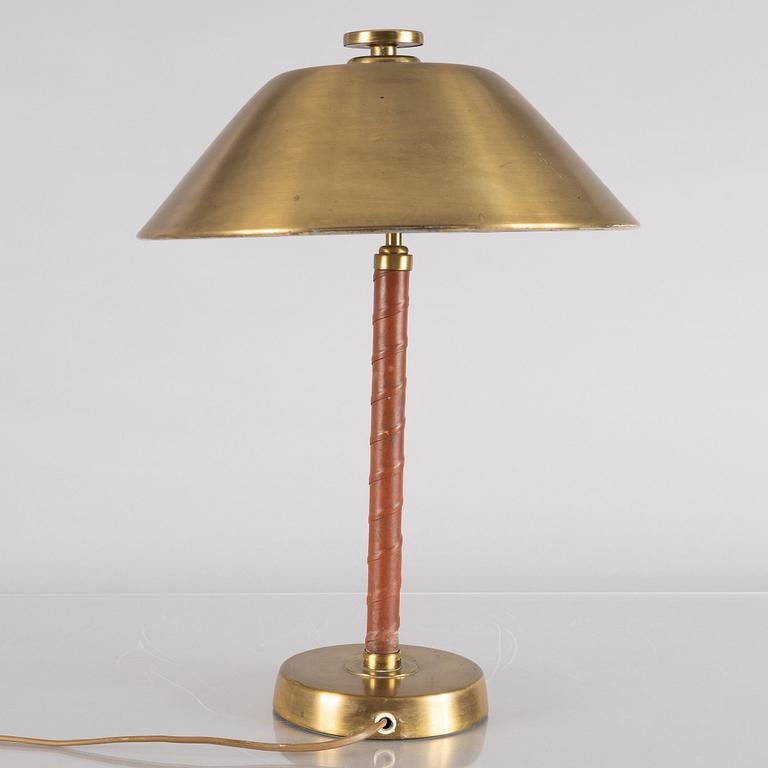 Einar Bäckströms Metallvarufabrik, a table lamp model "5014", Malmö, 1940s.