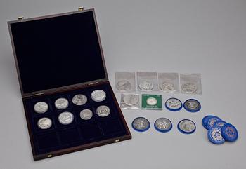 SILVERMYNT, 19 st, bla MVG, Stockholm 1900-tal. Totalvikt (med etuier) 753 g.