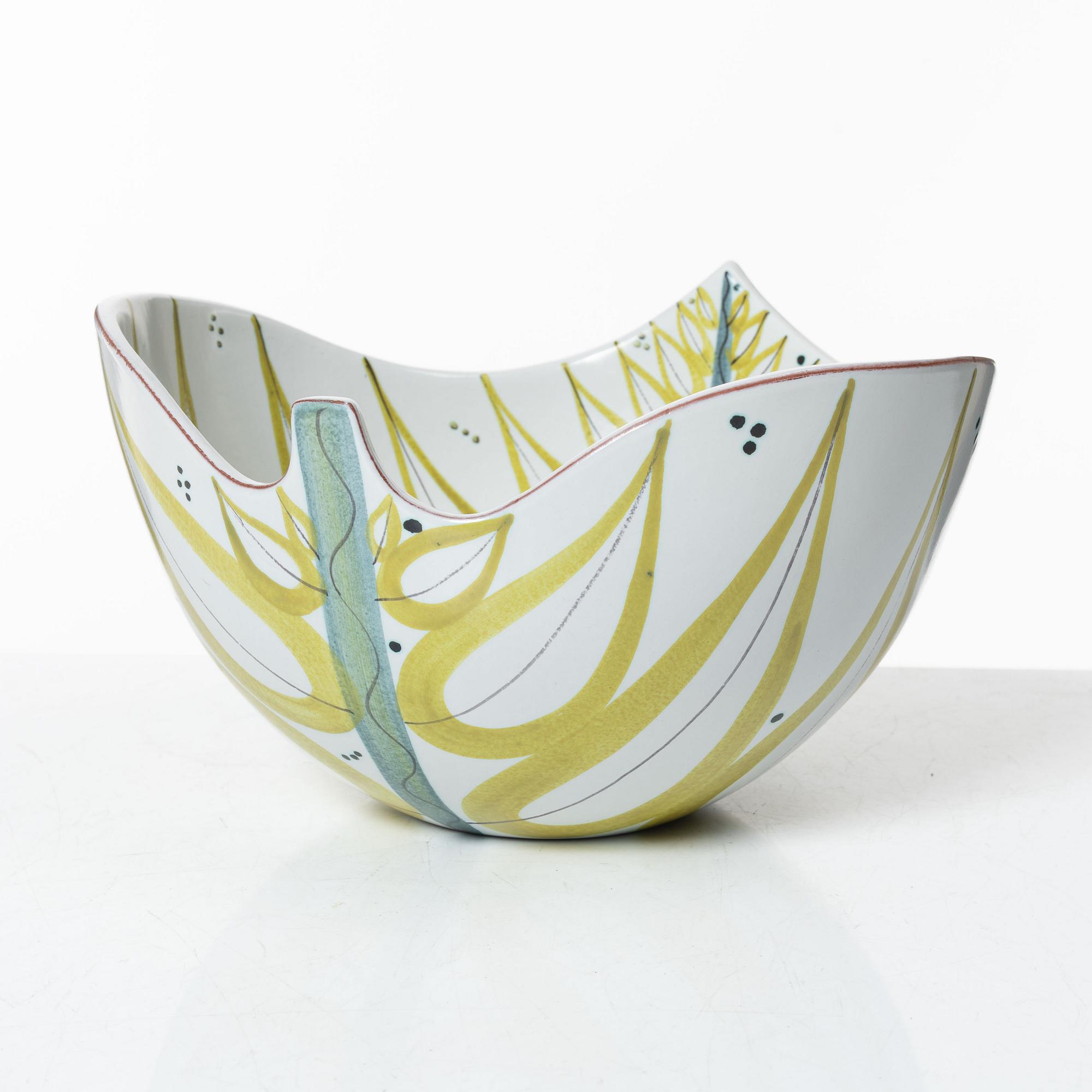 Stig Lindberg, a faience bowl, Gustavsbergs studio.