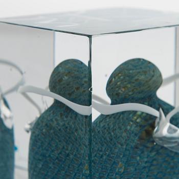 Oiva Toikka, vuosikuutio, signeerattu Oiva Toikka, Nuutajärvi 1988, numeroitu 354/2000.