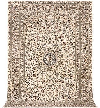 Matta, Keshan, ca 352 x 240 cm.