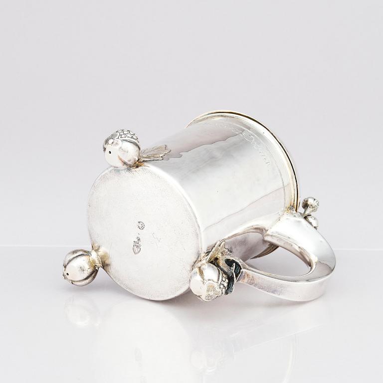 An early 18th century silver tankard, unidentified makers mark, Moscow 1700-1710.