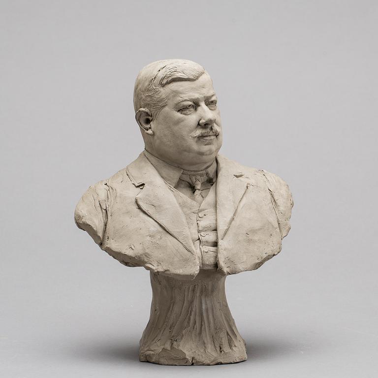 ALESSANDRO MORETTI, sculpture, clay. 1911.