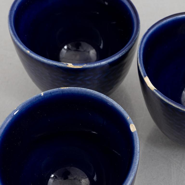 Hertha Bengtson, 27 'Blå Eld' service pieces, Rörstrand.