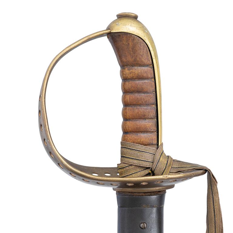 Swedish cavalry sabre, m/1893, for enlisted cavalrymen, with scabbard.