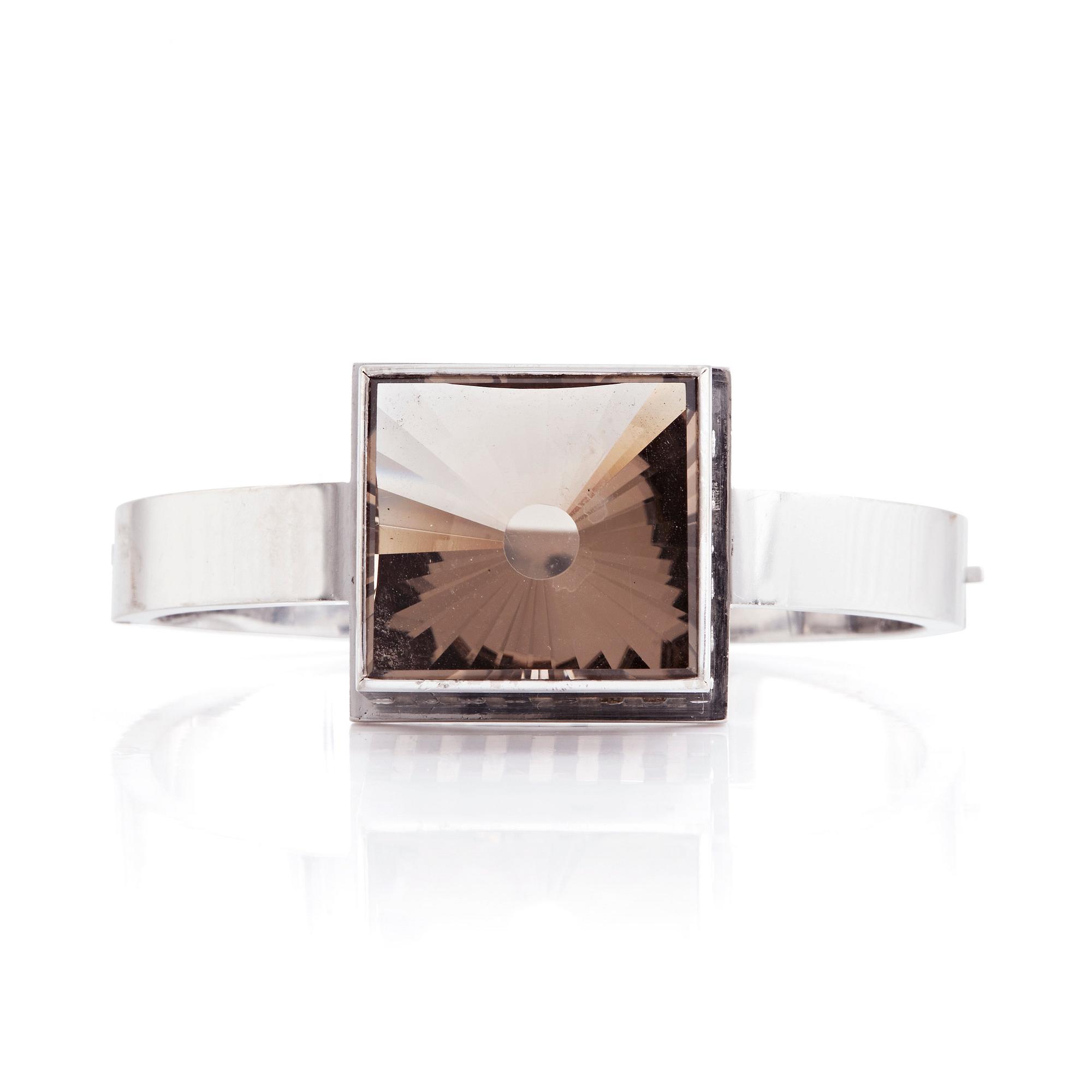 Sigurd Persson, an 18K white gold and smoky quartz bracelet, Stockholm 1962.
