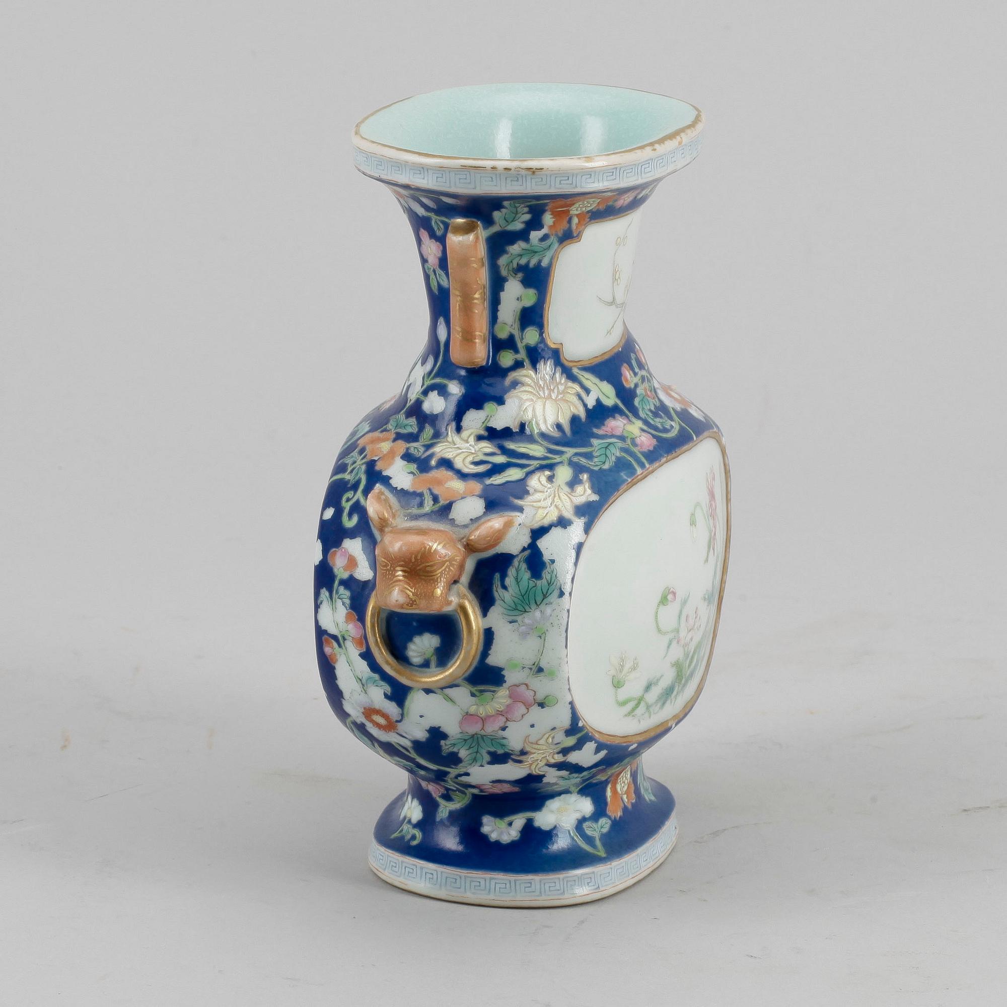 VAS, porslin, Kina, Qing dynastin.
