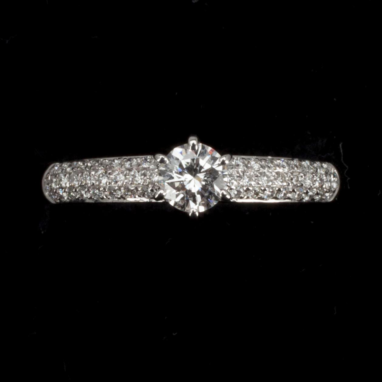 RING, vitguld 18K, diamant tot. 0.61 ct.