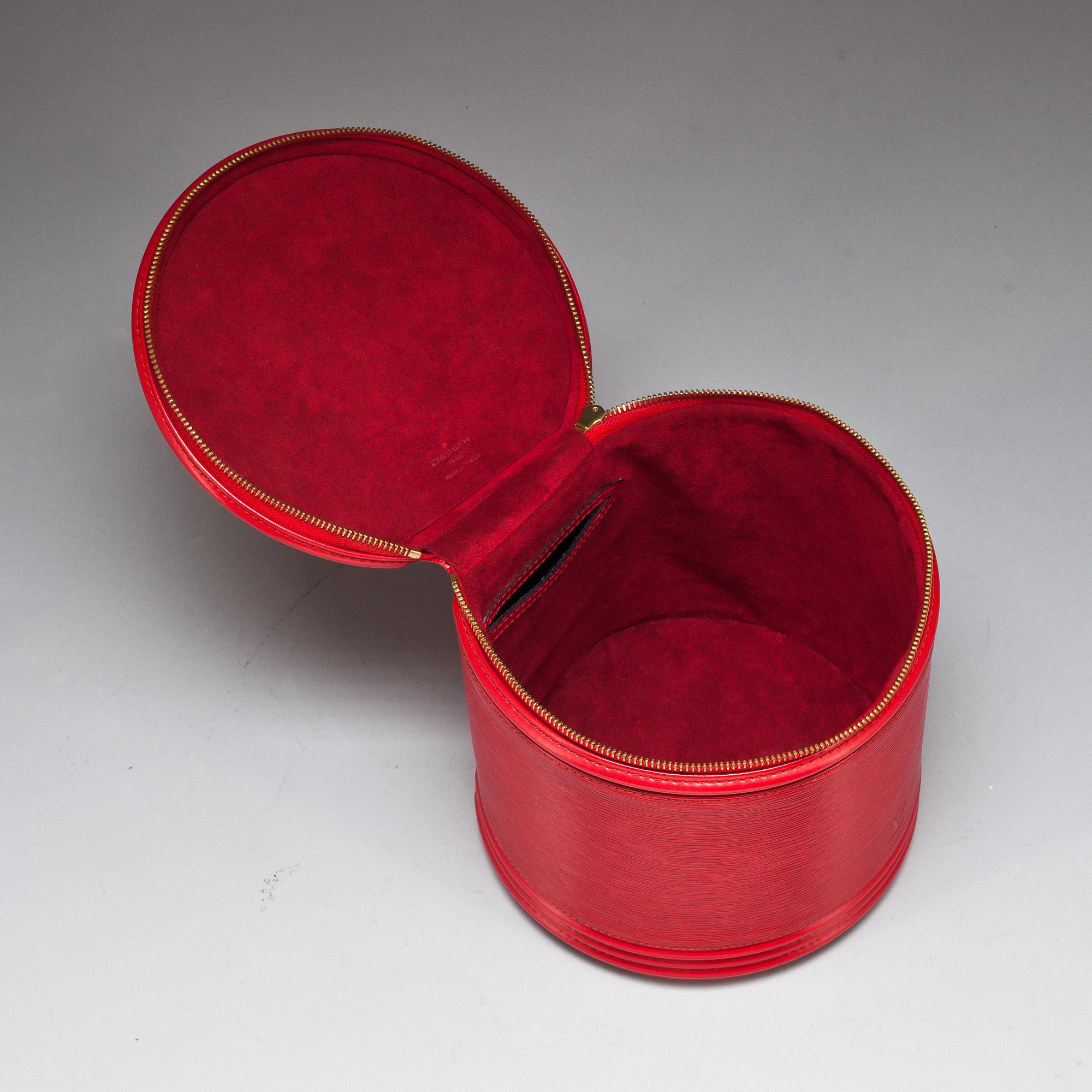 VÄSKA, Louis Vuitton. Red  EPI.