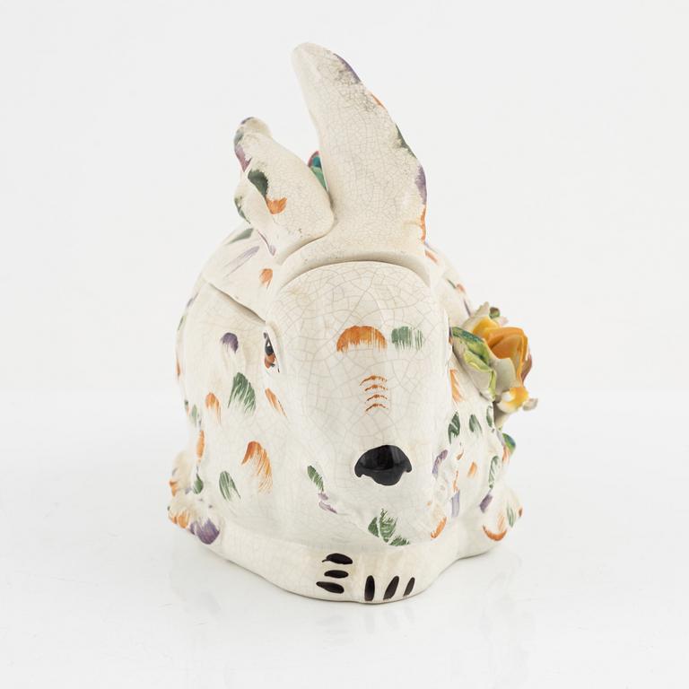 A creamware rabbit tureen, Bassano, Italy 20th century.