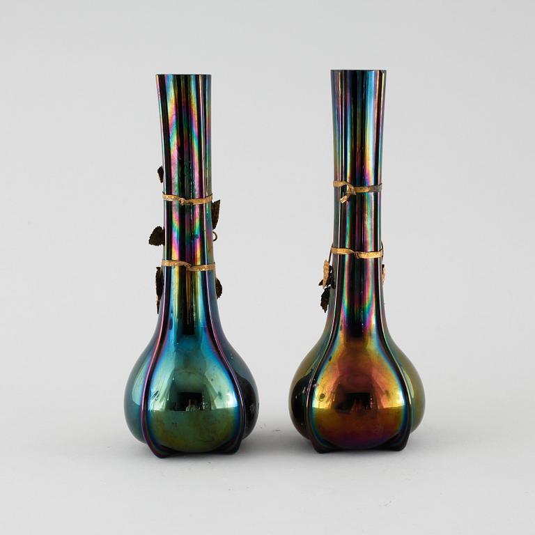 A pair of glass vases, early 20th century.