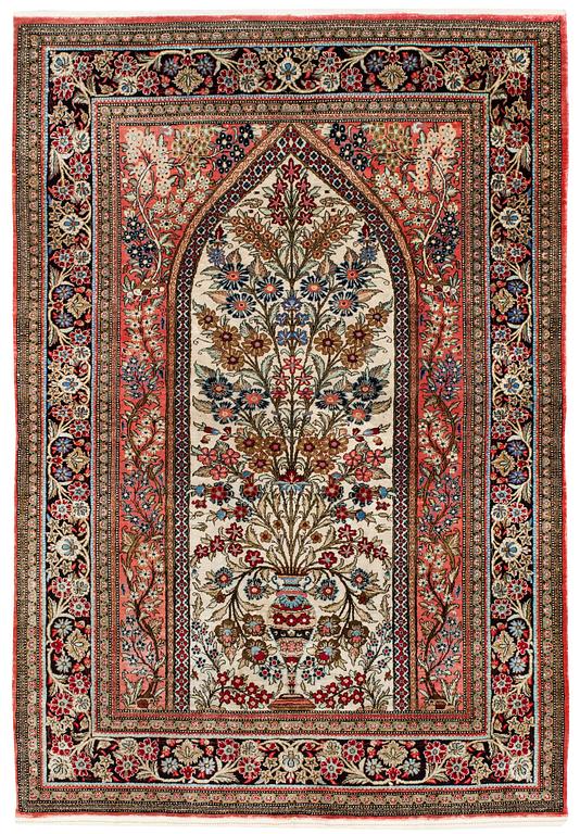 OLD SILKE GHOM. 159 x 108,5 cm.
