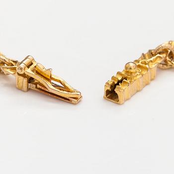 Björn Weckström, A 14K gold bracelet "Bird tracks". Lapponia 1992.