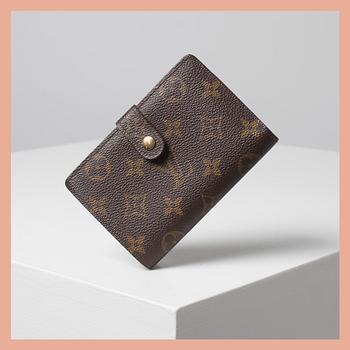 PLÅNBOK, "Monnaie", Louis Vuitton.