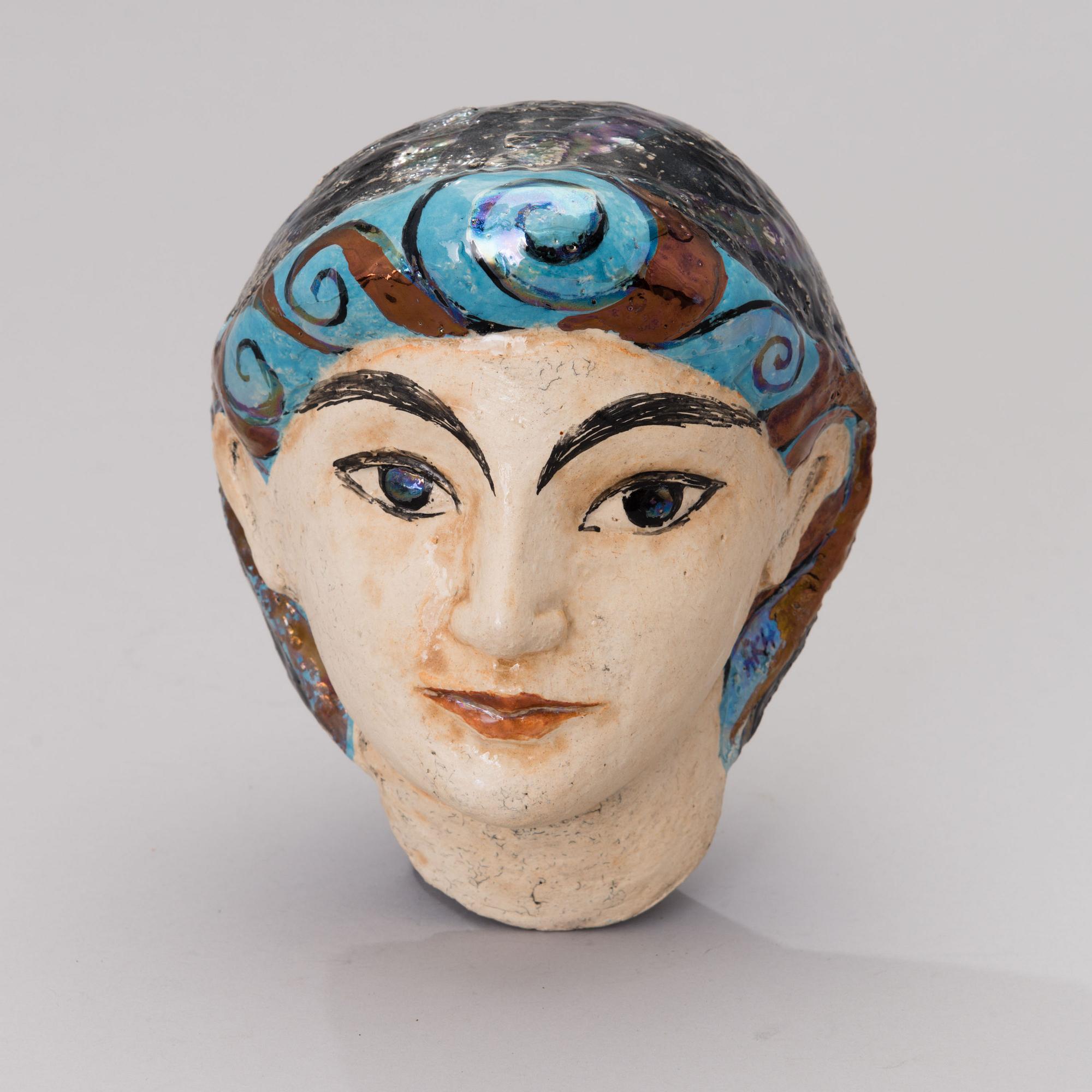 ÅSA HELLMAN, SKULPTUR / MASK, keramik, signerad och daterad 96.