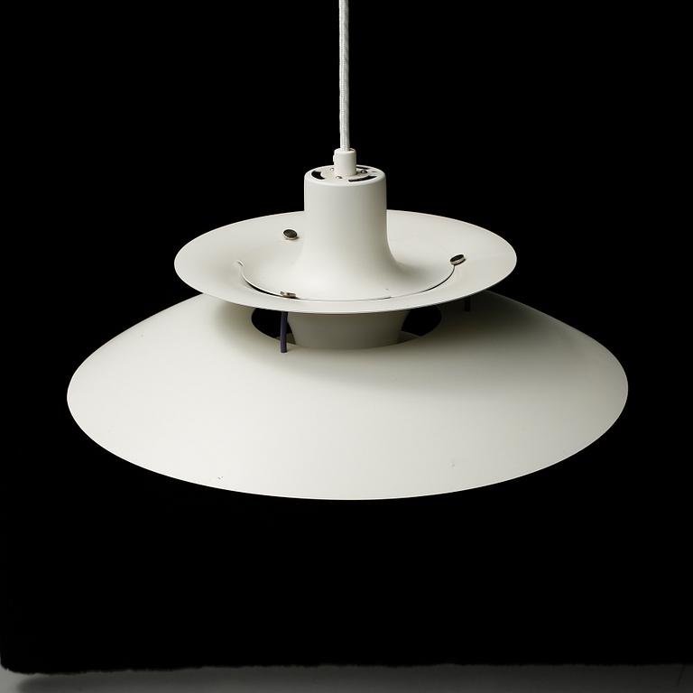 TAKLAMPA, PH-5, Poul Henningsen för Louis Poulsen. Höjd 30 cm.