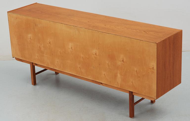 SIDEBOARD, teak, 1950-tal.