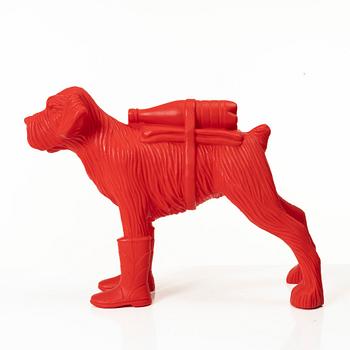 William Sweetlove, "Cloned Schnauzer with water bottle". (Pink).