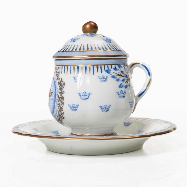 Rörstrand, cremekoppar med fat, 12 st.