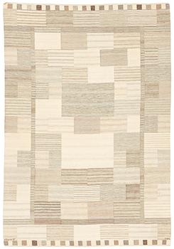 237. Marianne Richter, a carpet, "Fasad, vit", flat weave, ca 269 x 187 cm, signed AB MMF MR.