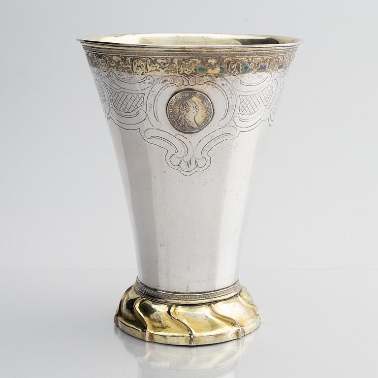 Simson Ryberg, bägare, delvis förgyllt silver, Stockholm 1779. Gustaviansk.