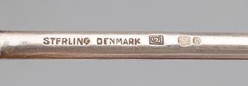 PARTI SILVER, 11 delar, silver, mest Georg Jensen, bla "Pyramid", mest 1930-tal. Tot ca 252 gram.
