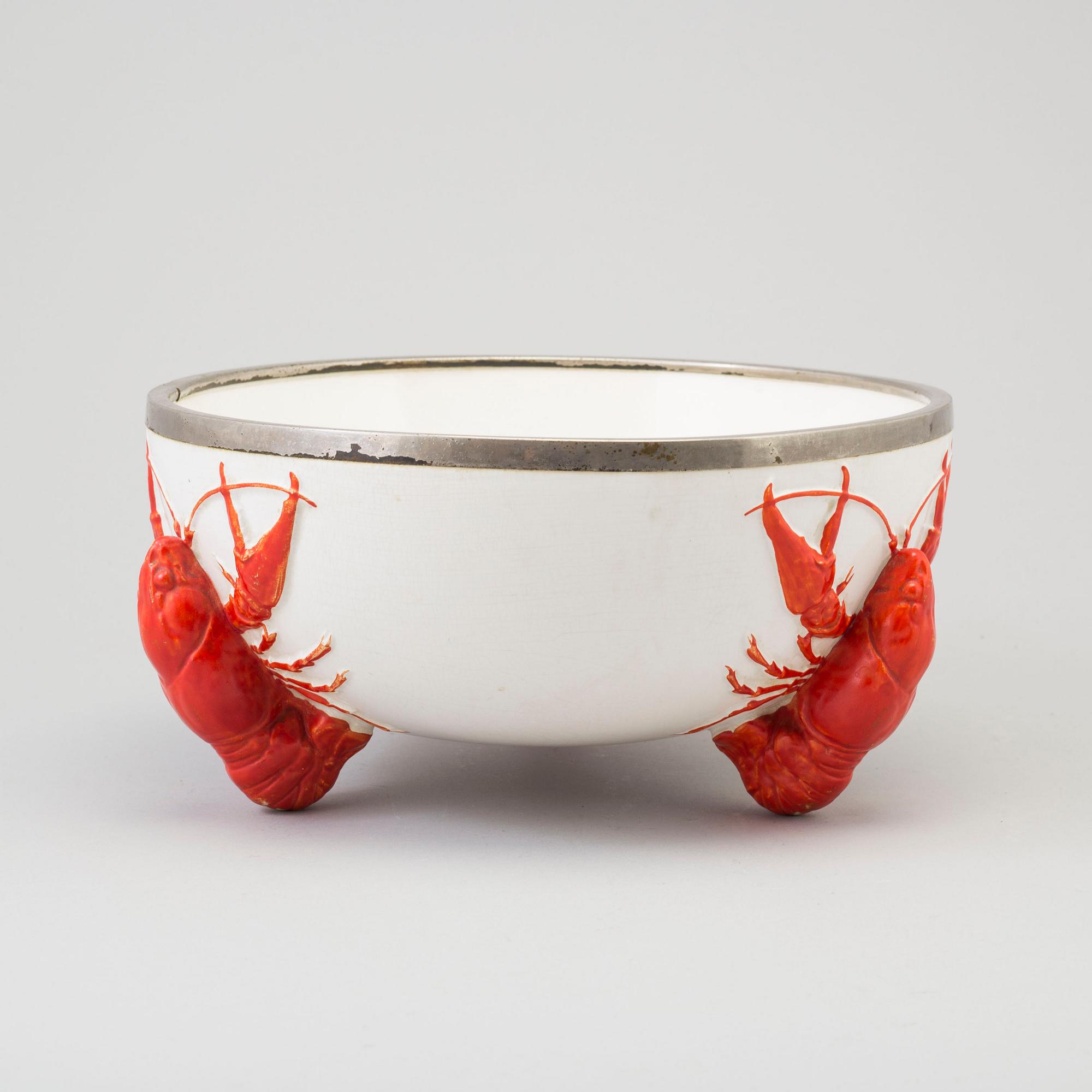 An early 19th crayfish bowl.