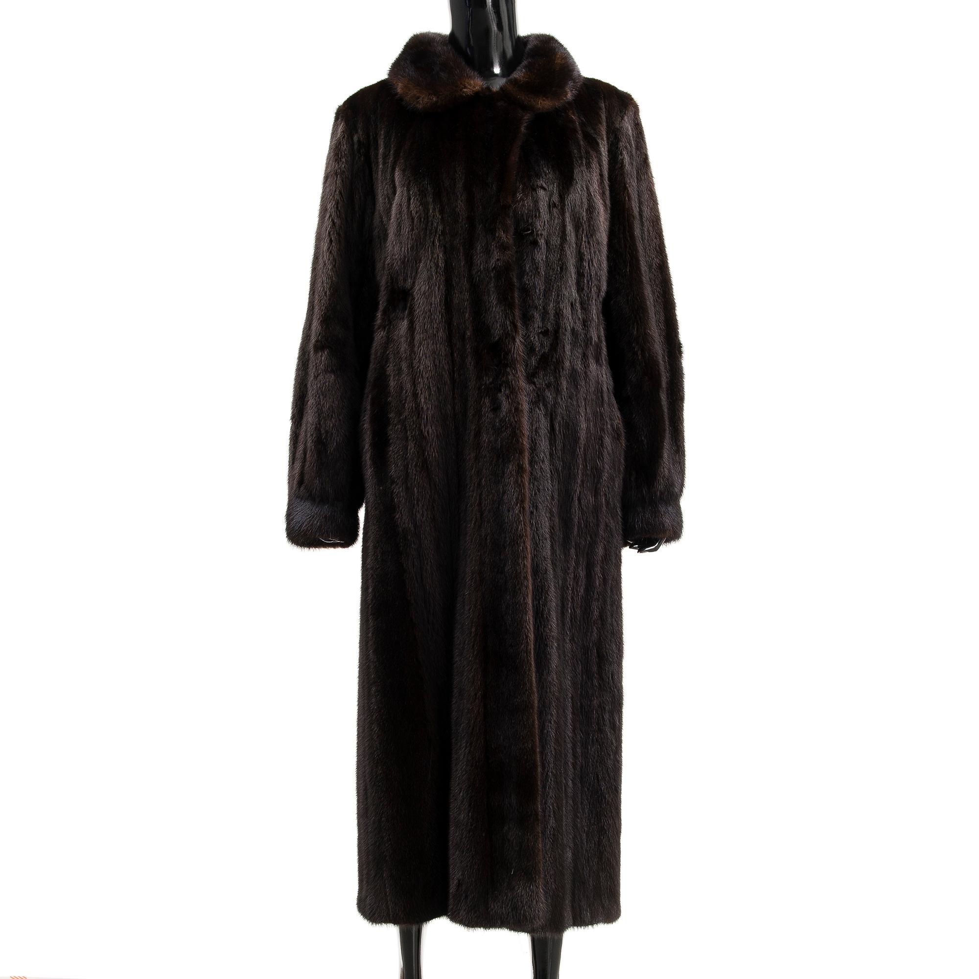 A SAGA MINK FUR COAT.