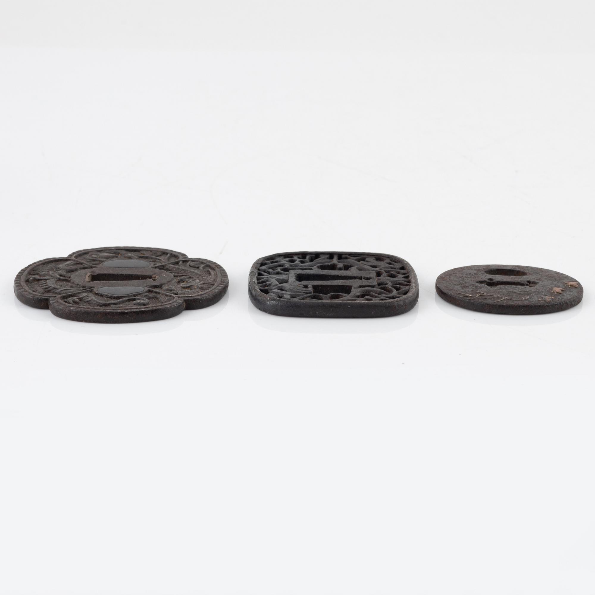 Tsubas, tre stycken, 1800-/1900-tal.