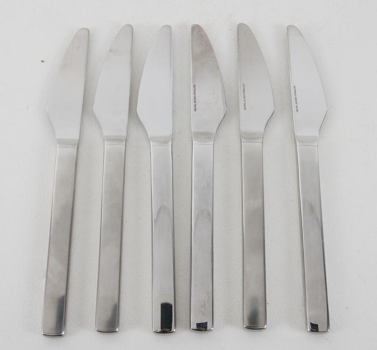 BESTICKSUPPSÄTTNING, 28+6 delar. Rostfritt stål "AJ-bestick" Georg Jensen, resp "New York".