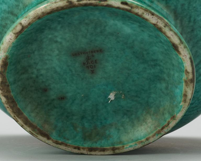 A Wilhelm Kåge 'Argenta' creamware bowl, Gustavsberg 1937.