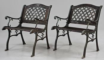 TRÄDGÅRDSMÖBEL, 4 delar, gjutjärn och trä, 1900/2000-tal.