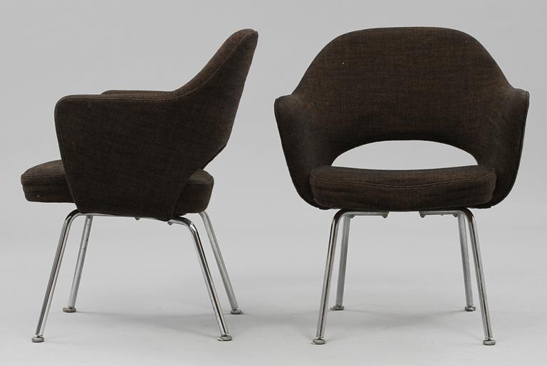 FÅTÖLJER, ett par, 'Executive Side Chair', Eero Saarinen, NK's verkstäder för Knoll International, 1900-tal.