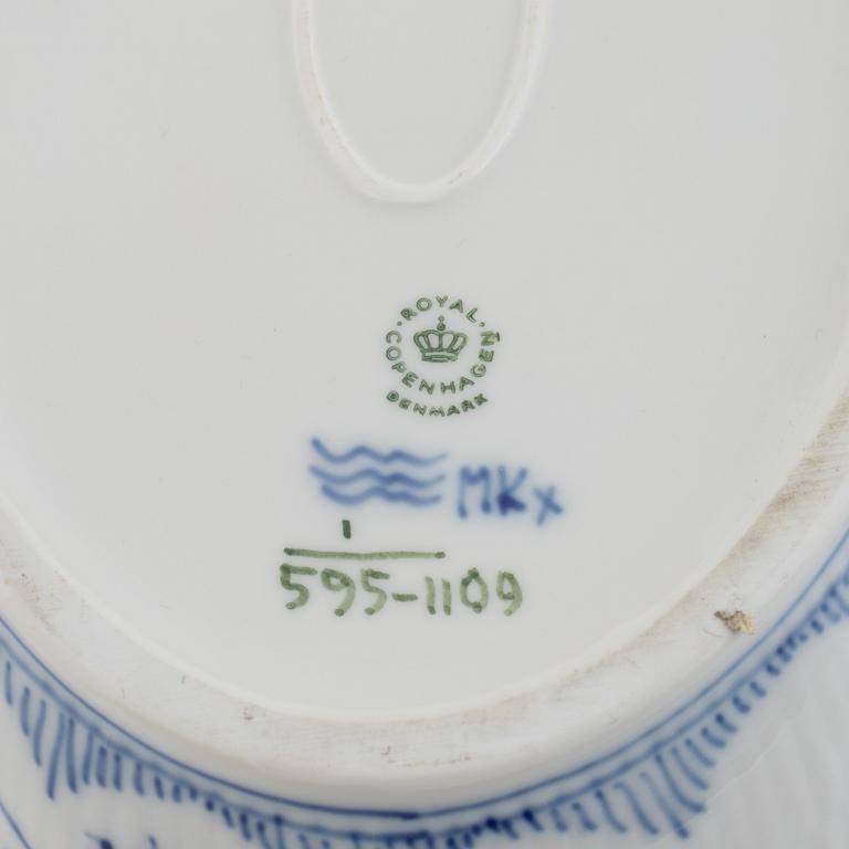 A 'Musselmalet' porcelain tureen with cover, Royal Copenhagen, Denmark.