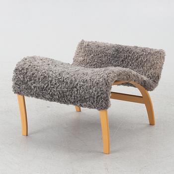 Bruno Mathsson, Armchair with footstool, "Miranda", Bruno Mathsson International, Värnamo, 2001.