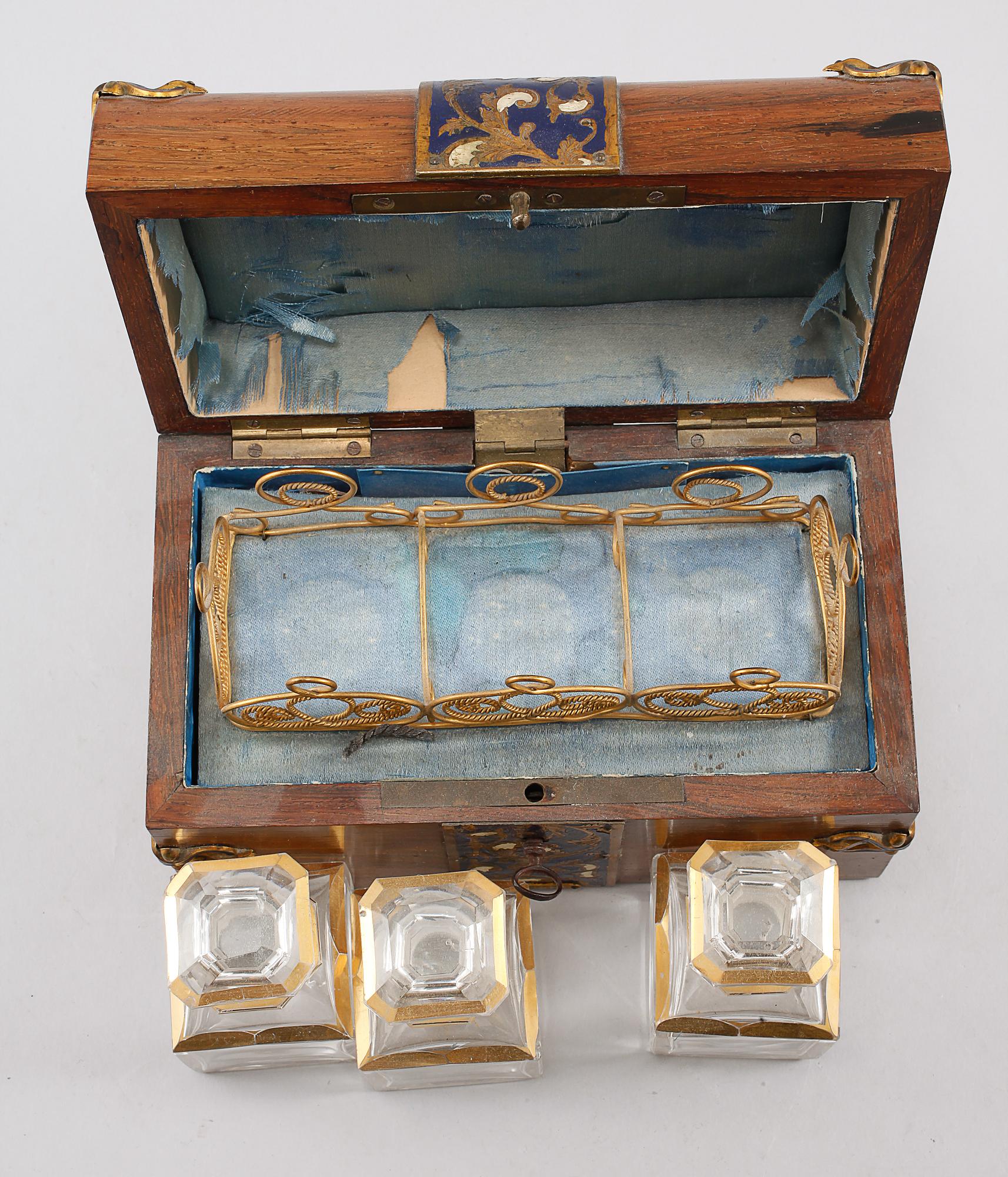 FLASKSCHATULL, troligen Frankrike, 1800-talets slut.