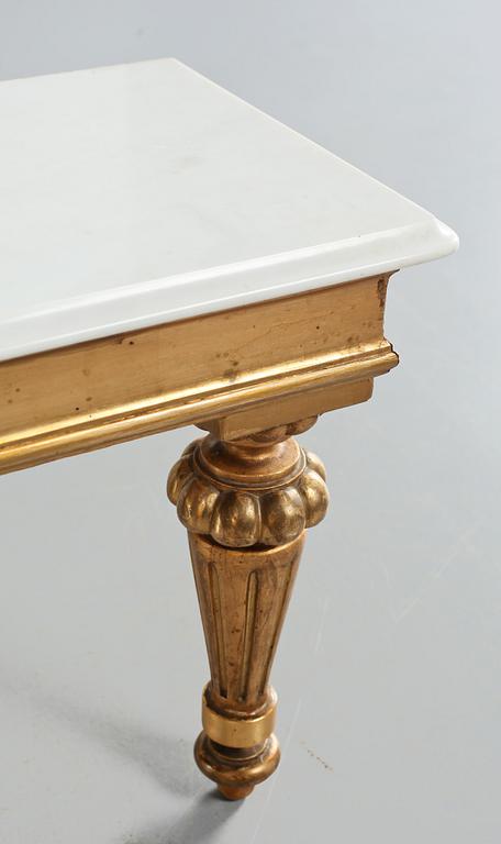 KONSOLBORD, 1800-talets senare del.