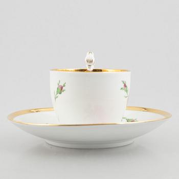 Meissen, a 45-piece "Red Rose" porcelain service, Germany, 19th-20th century.