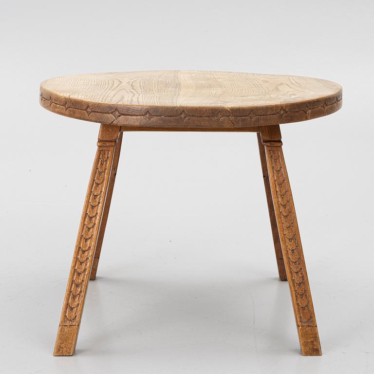 Side table, first half of the 20th century.