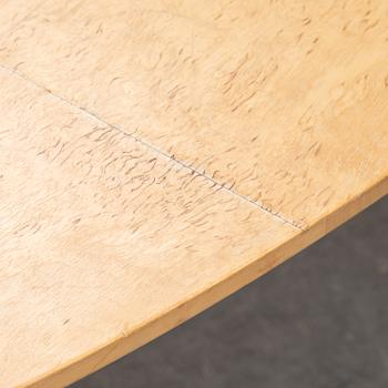 A 'Super-elliptical' birch coffee table by Piet Hein & Bruno Mathsson for Fritz Hansen.