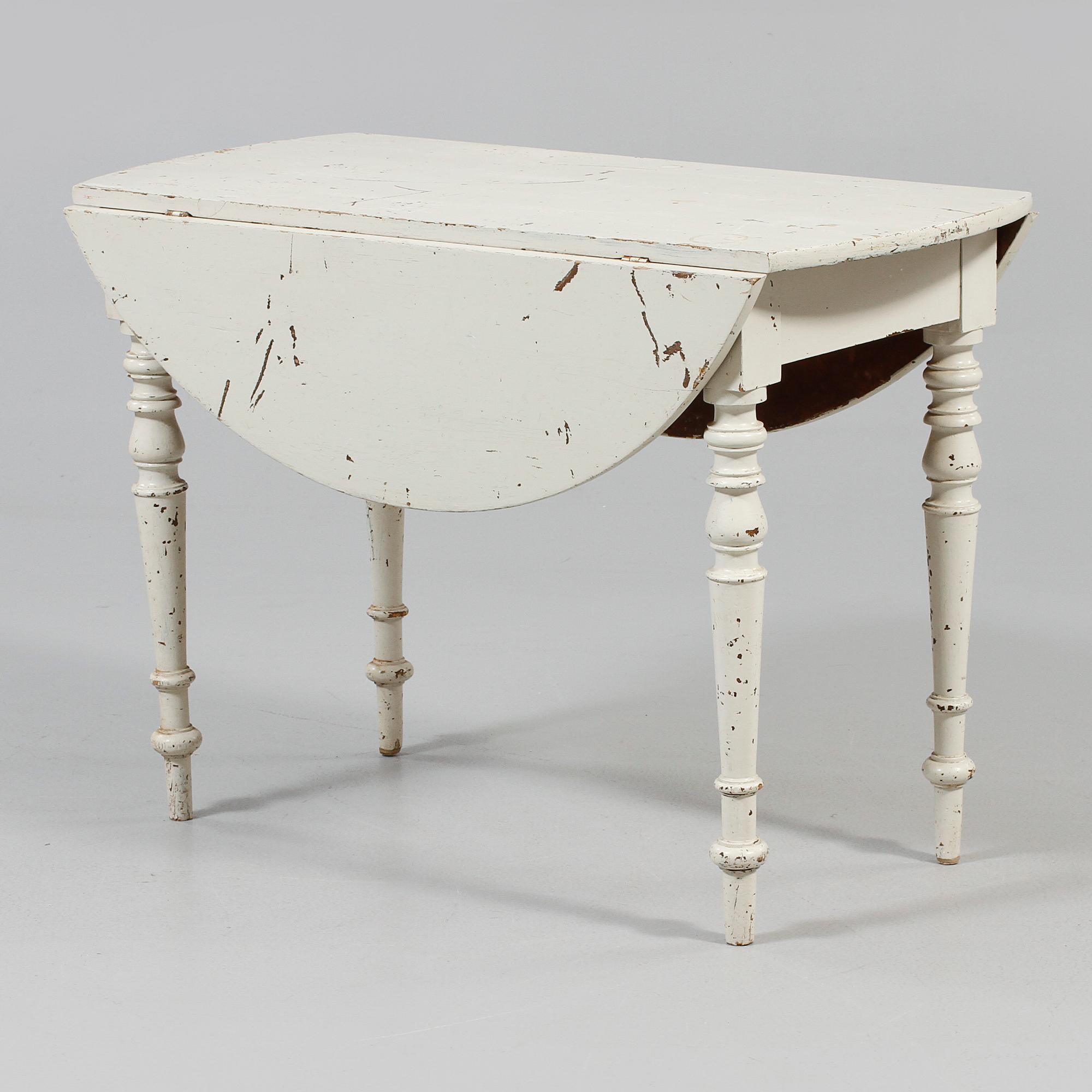 KLAFFBORD, nyrenässans, omkring sekelskiftet 1900.