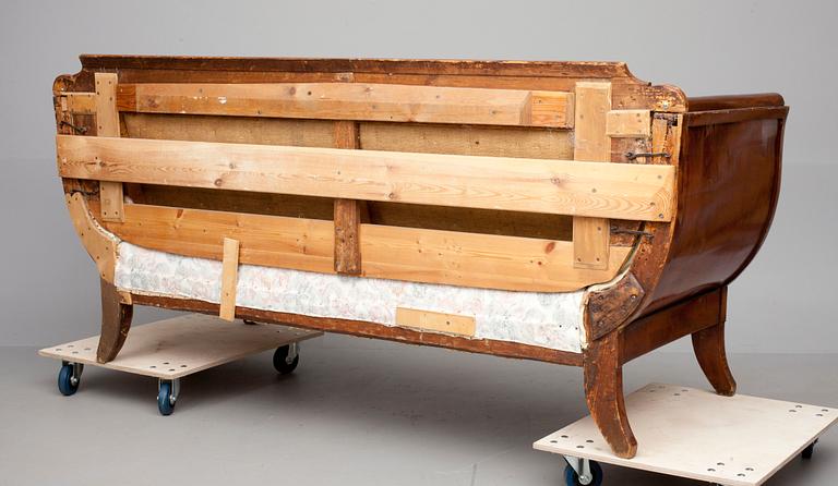 SOHVA, biedermeier, 1800-luvun puoliväli.