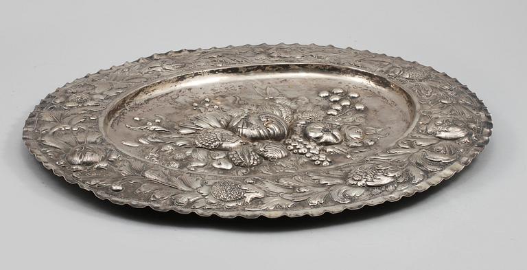 PRESENTERFAT, silver, barockstil, 1800-tal.