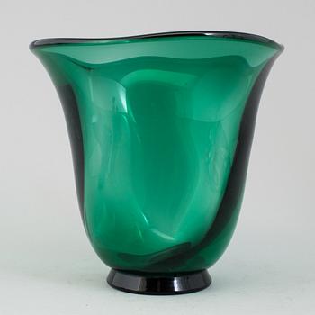 SIMON GATE, a 1930s glass vase for Orrefors, Sweden.