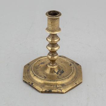 LJUSSTAKE, brons, 1600-tal.