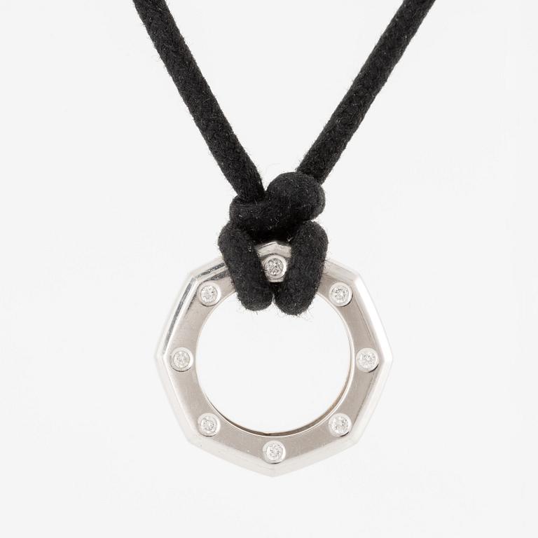 Audemars Piguet, pendant, "Royal Oak", white gold and diamonds.