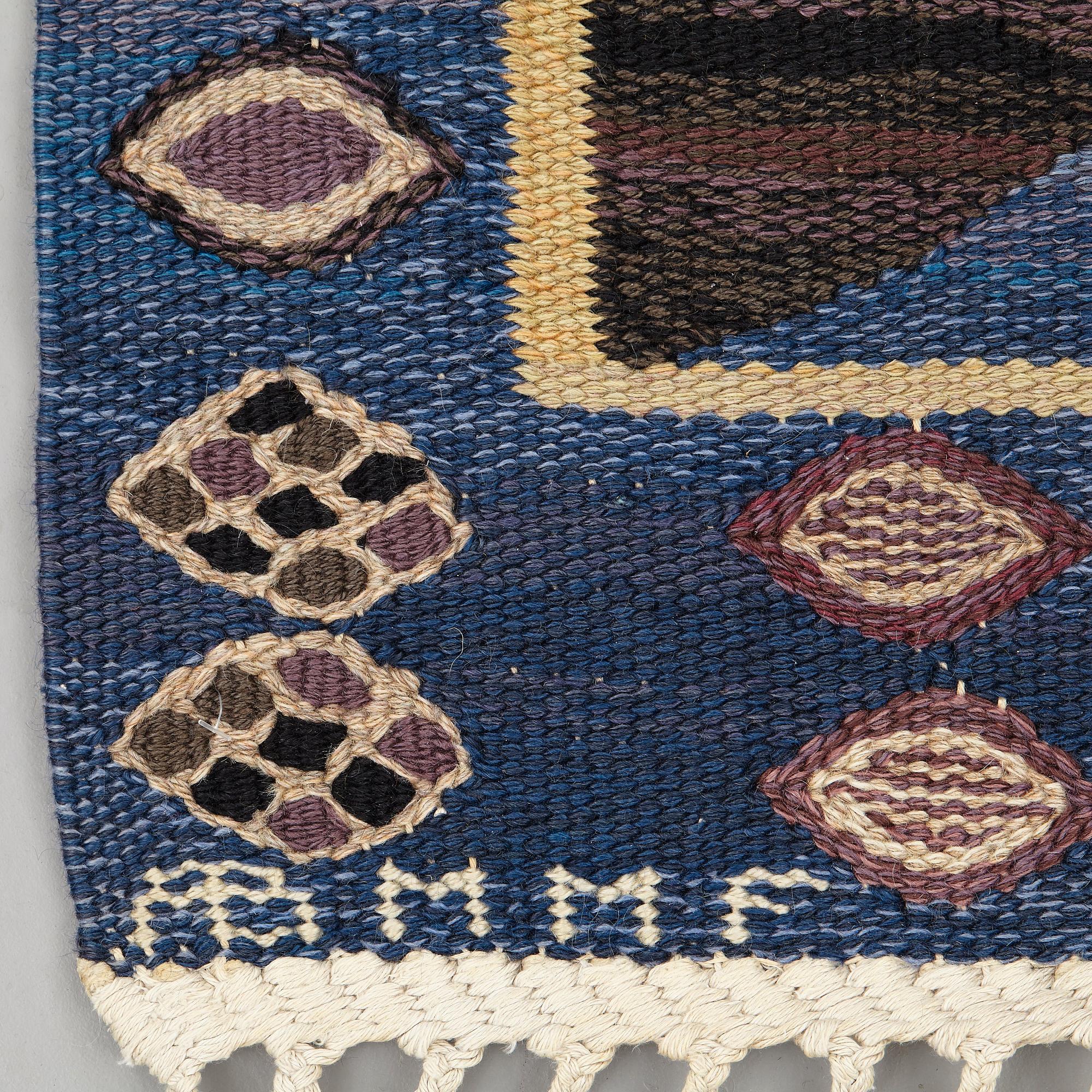 Barbro Nilsson, MATTA, "Snäckorna", gobelängteknik, ca 267-268 x 234,5-246,5 cm, signerad AB MMF BN.